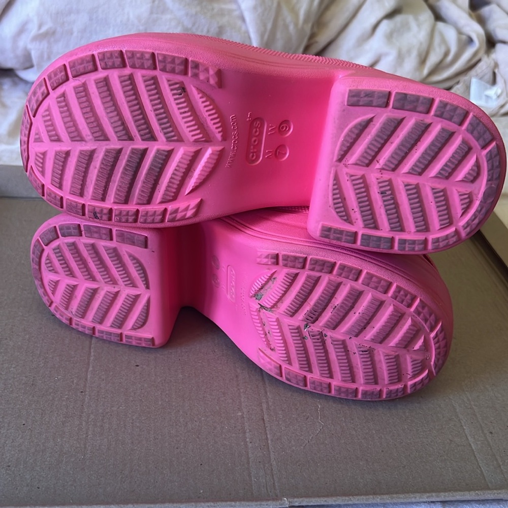 CROCS Platform Heels - Picture 3 of 4